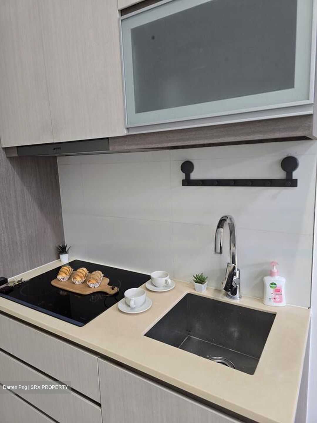 38 I Suites (D15), Apartment #465696941